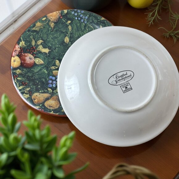 Pair (2) Certified International Susan Winget Holiday Evergreen Fruit & Holly Pl - Picture 4 of 9